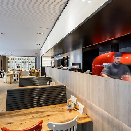 Royal Ramblas Hotel