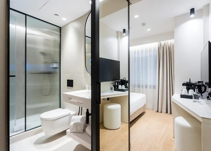 Royal Ramblas Hotel 4*