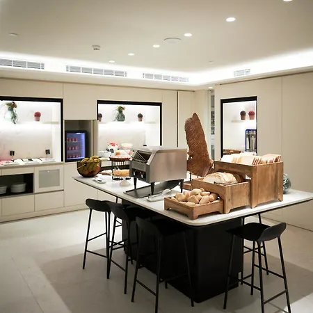 Royal Ramblas 4* Barcelona