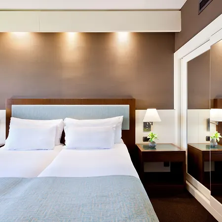 Royal Ramblas Hotel 4*