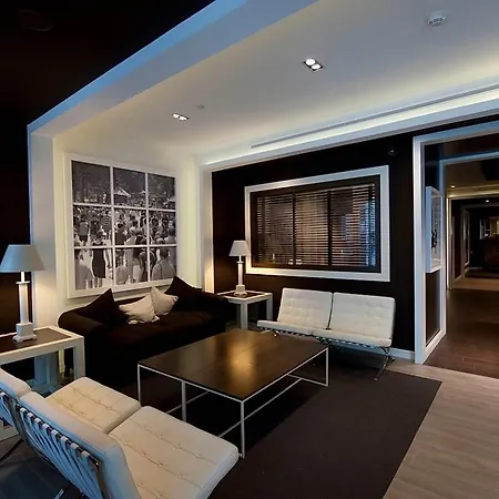 Royal Ramblas Otel