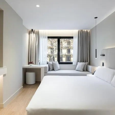 Royal Ramblas Otel