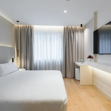 Otel Royal Ramblas 4*