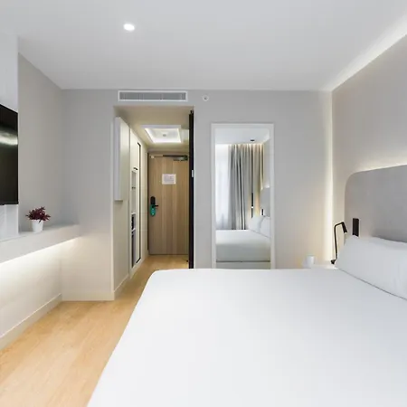Royal Ramblas 4*