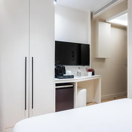 Royal Ramblas Otel 4*