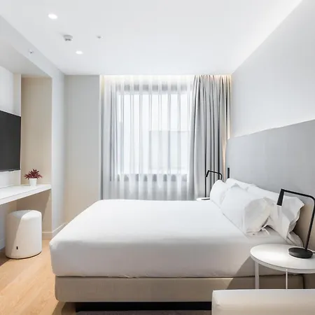 Hotel Royal Ramblas 4*